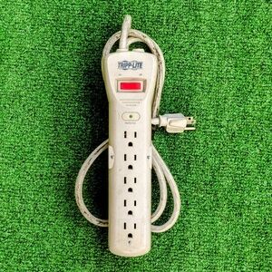 Tripp Lite SUPER6TEL12 7-Outlet Surge Protector 12" Cord-1270 Joules-Tel/DSL EUC
